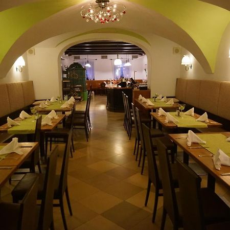 Hotel Ristorante Napoleone Altheim Esterno foto