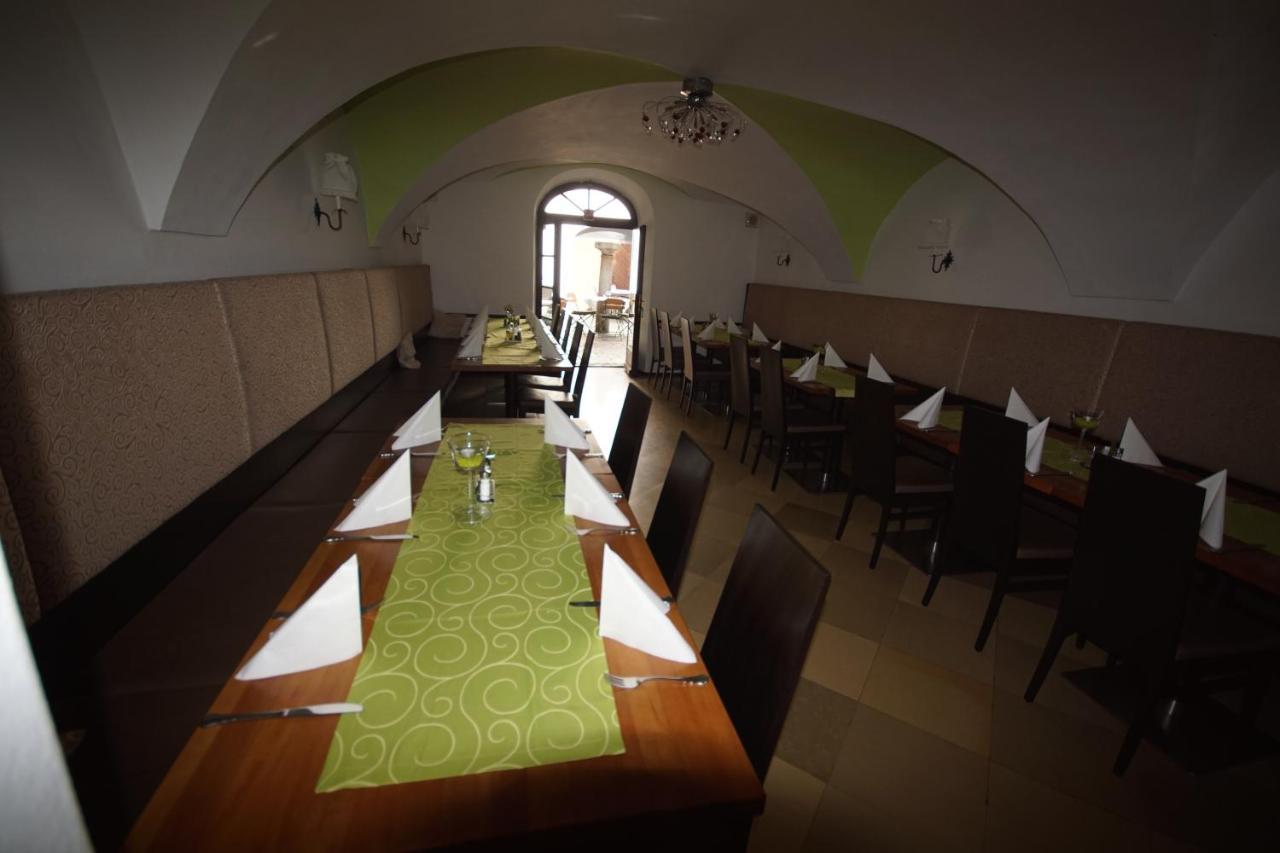 Hotel Ristorante Napoleone Altheim Esterno foto