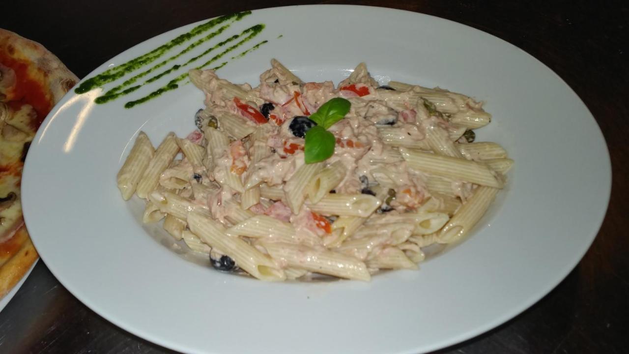 Hotel Ristorante Napoleone Altheim Esterno foto